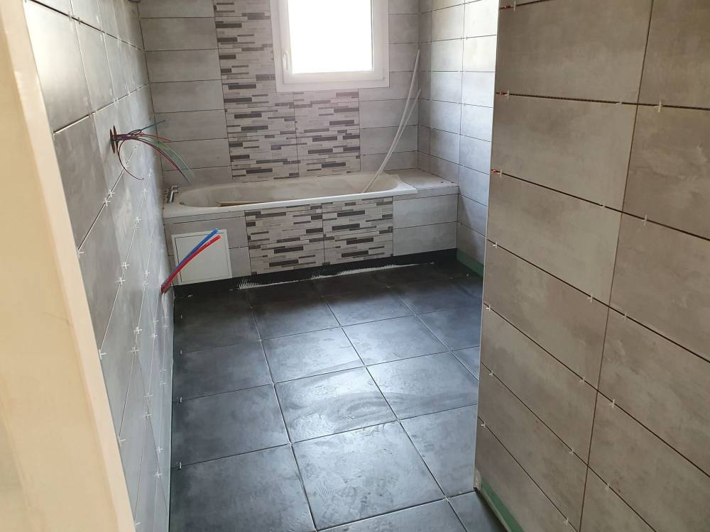 Pose de carrelage, faïence